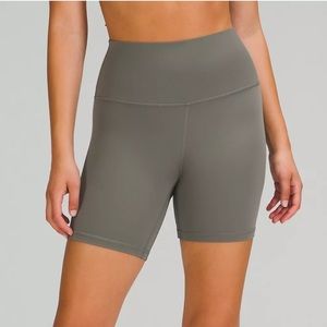 Lululemon align high rise short 6”